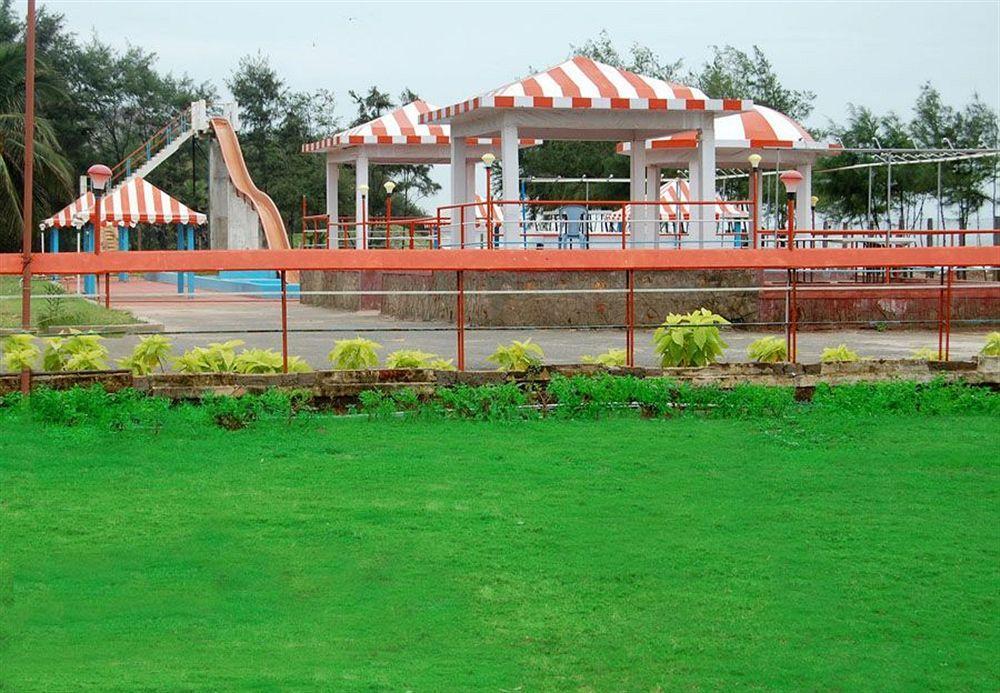 Sai Priya Beach Resort Visakhapatnam Zewnętrze zdjęcie