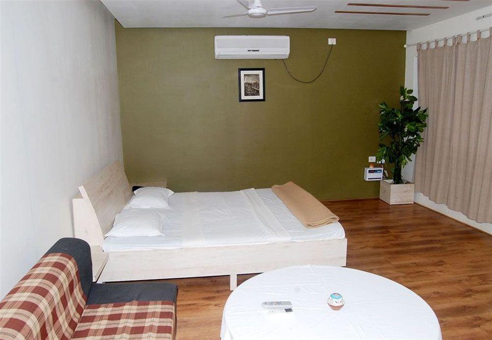 Sai Priya Beach Resort Visakhapatnam Zewnętrze zdjęcie