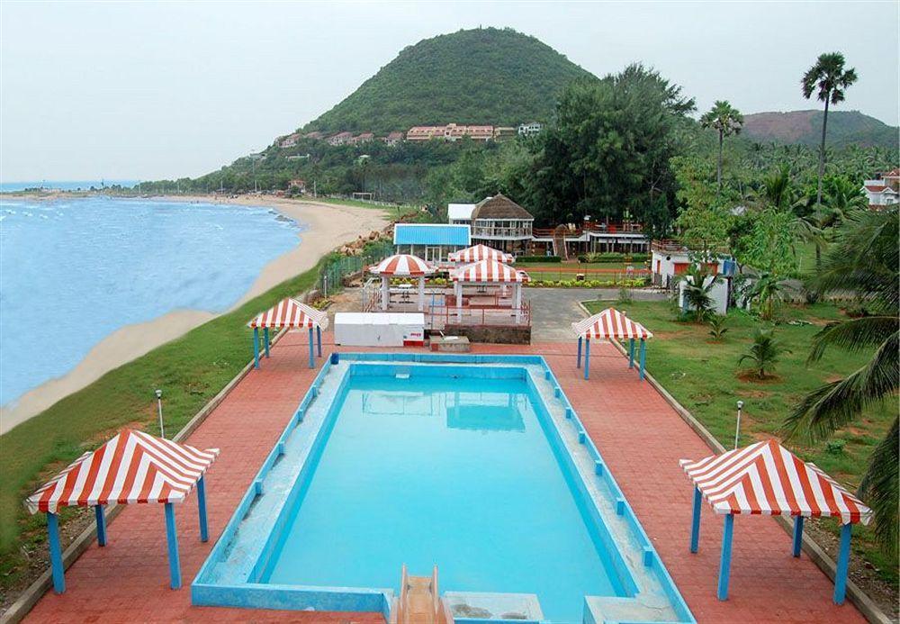 Sai Priya Beach Resort Visakhapatnam Zewnętrze zdjęcie